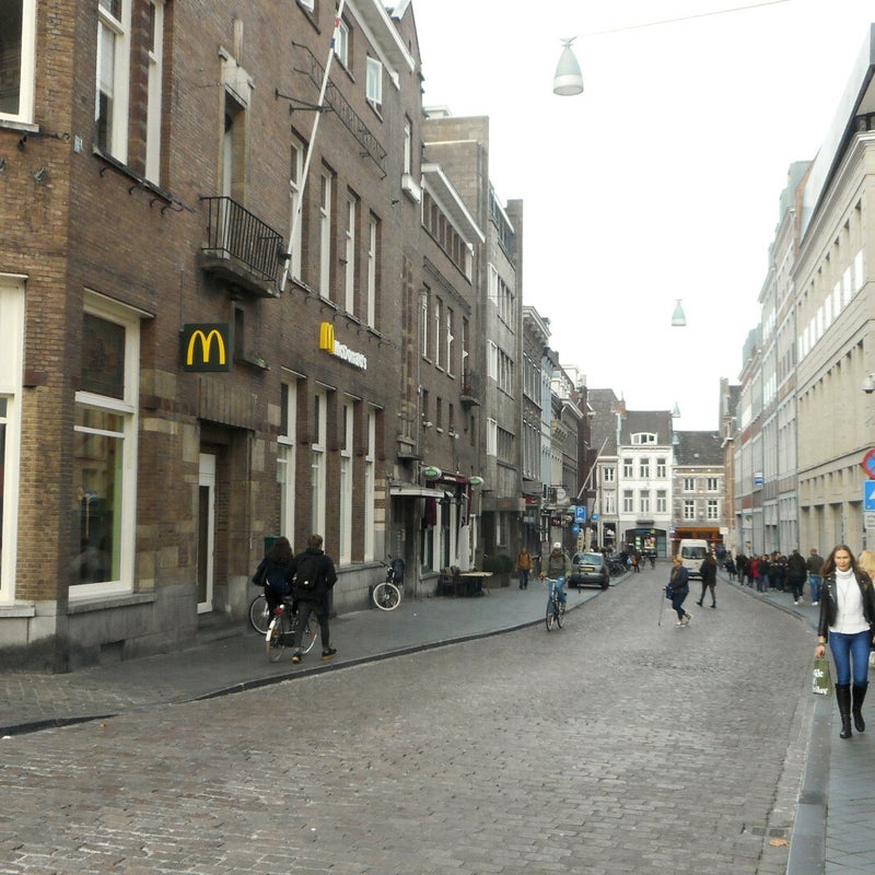 Helmstraat8.jpg