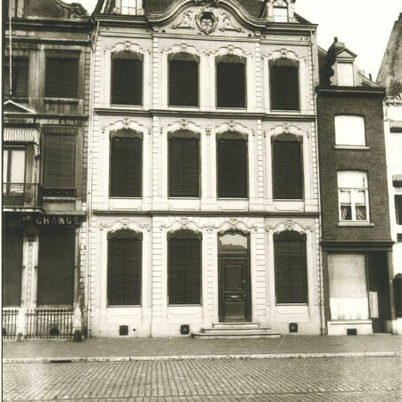RHCL-collGAM-Simays-23035-Markt20-1930ca1935-1.jpg