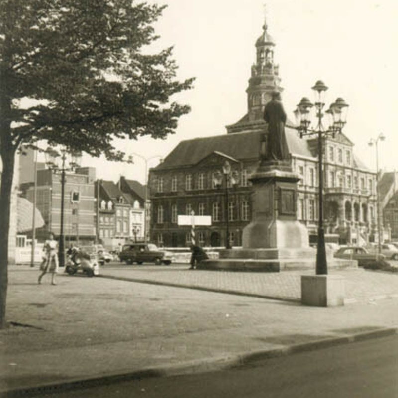 RHCL-collGAM-28734-Markt-160ca1965-1.jpg