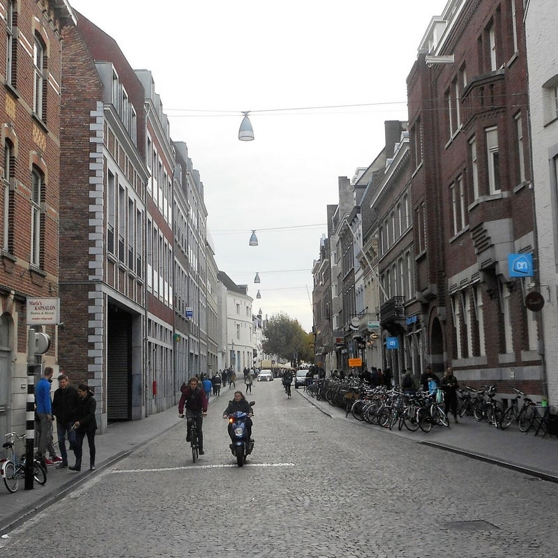 Helmstraat1-1.jpg