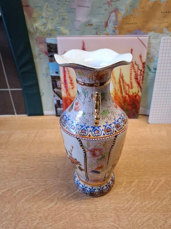 Vase décoratif chinois