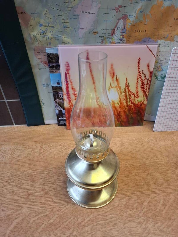 Lampe à pétrole décorative