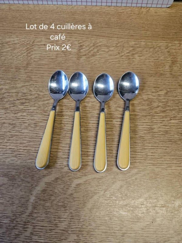 Lot de 4 cuillères à café - manche jaune