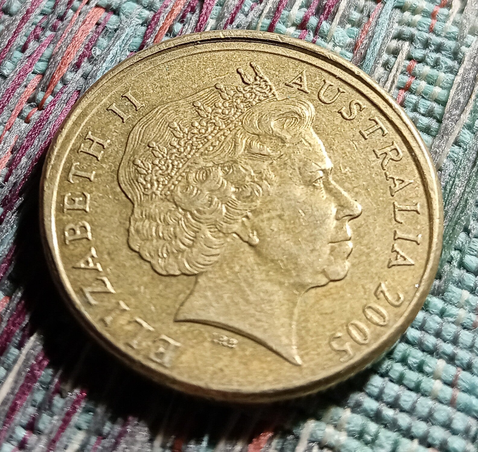 Error 2015 Dancing Man Australian Partial Tilted Collar