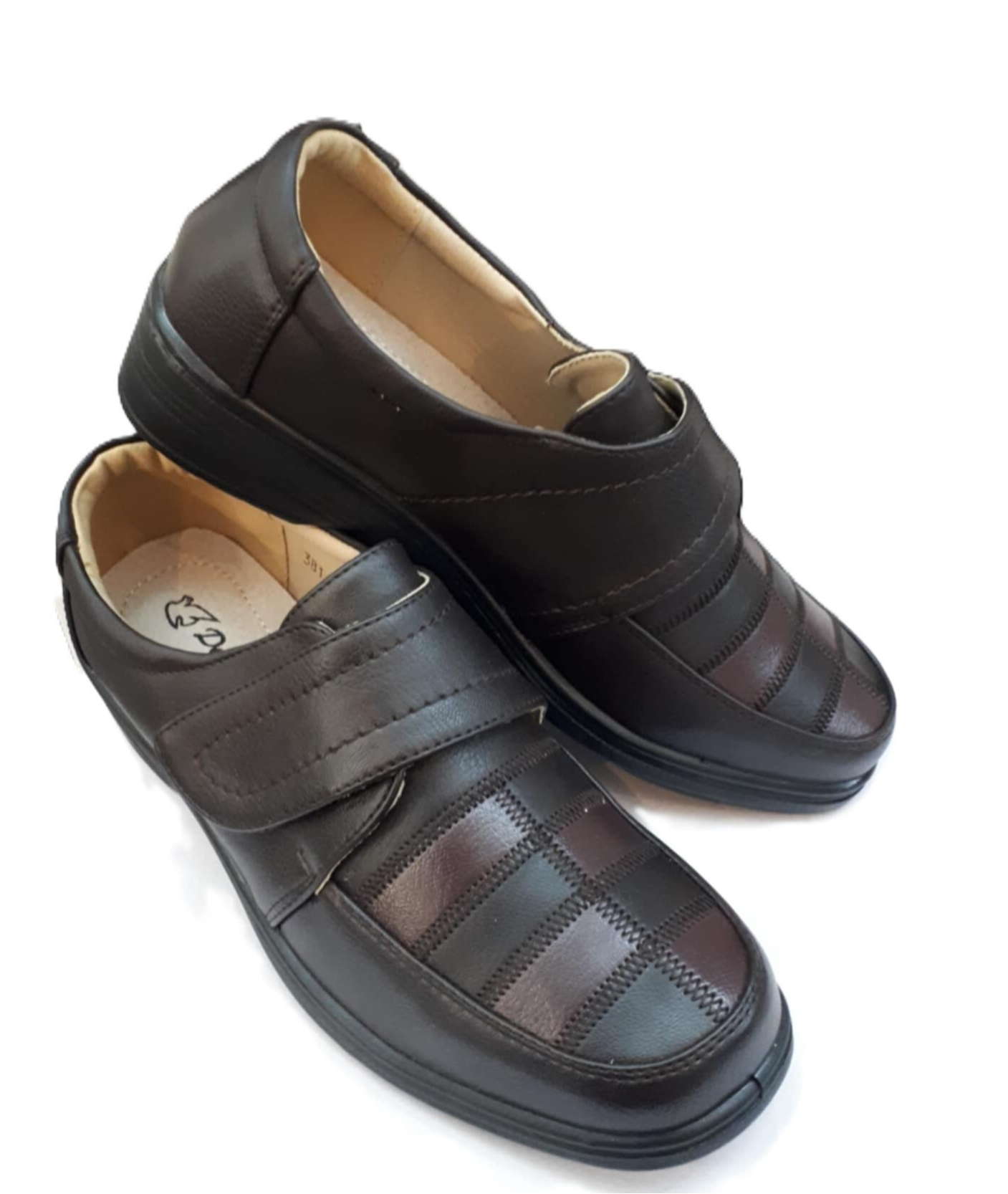 Donker bruin schoenen met velcro  ref. 381 / 01114