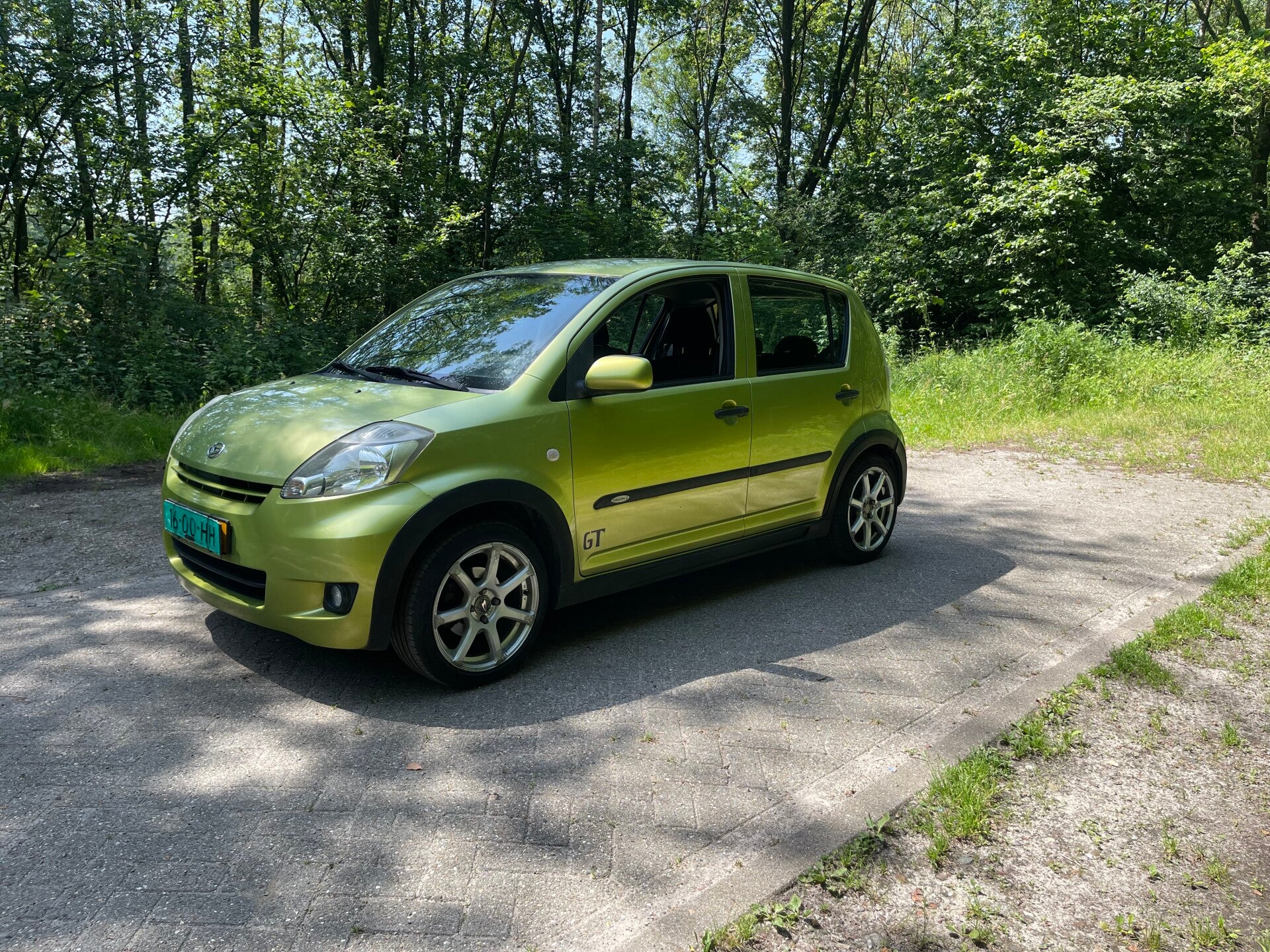Daihatsu Sirion 2 GT 1.3-16v