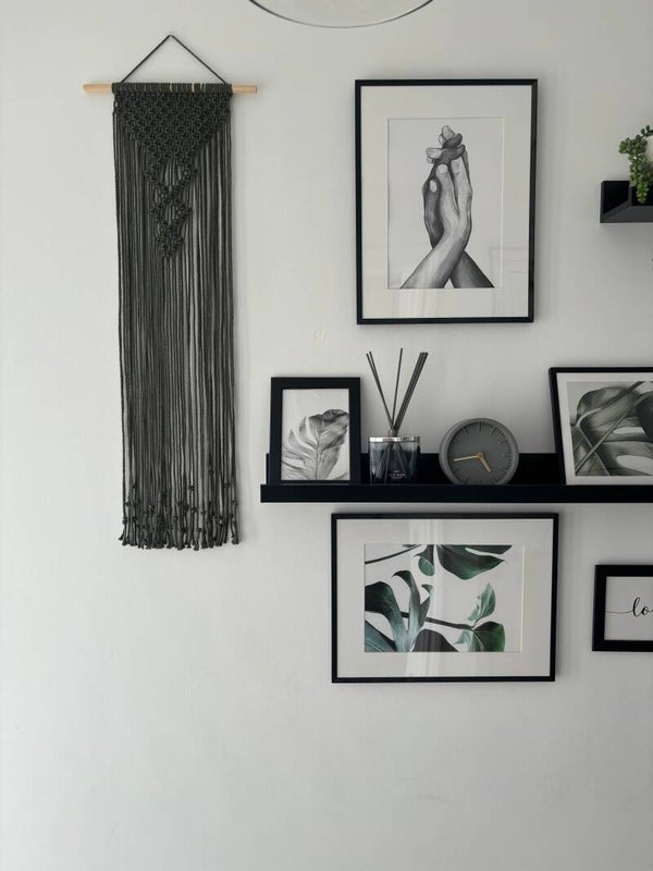 Macrame wall art hanger