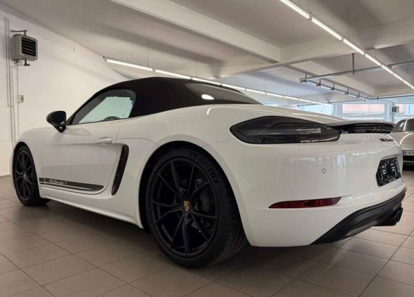 Porsche 718 2.0 Boxster T