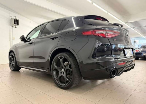 Alfa Romeo Stelvio 2.2 TD 210 CV Estrema AT8 Q4 Harman
