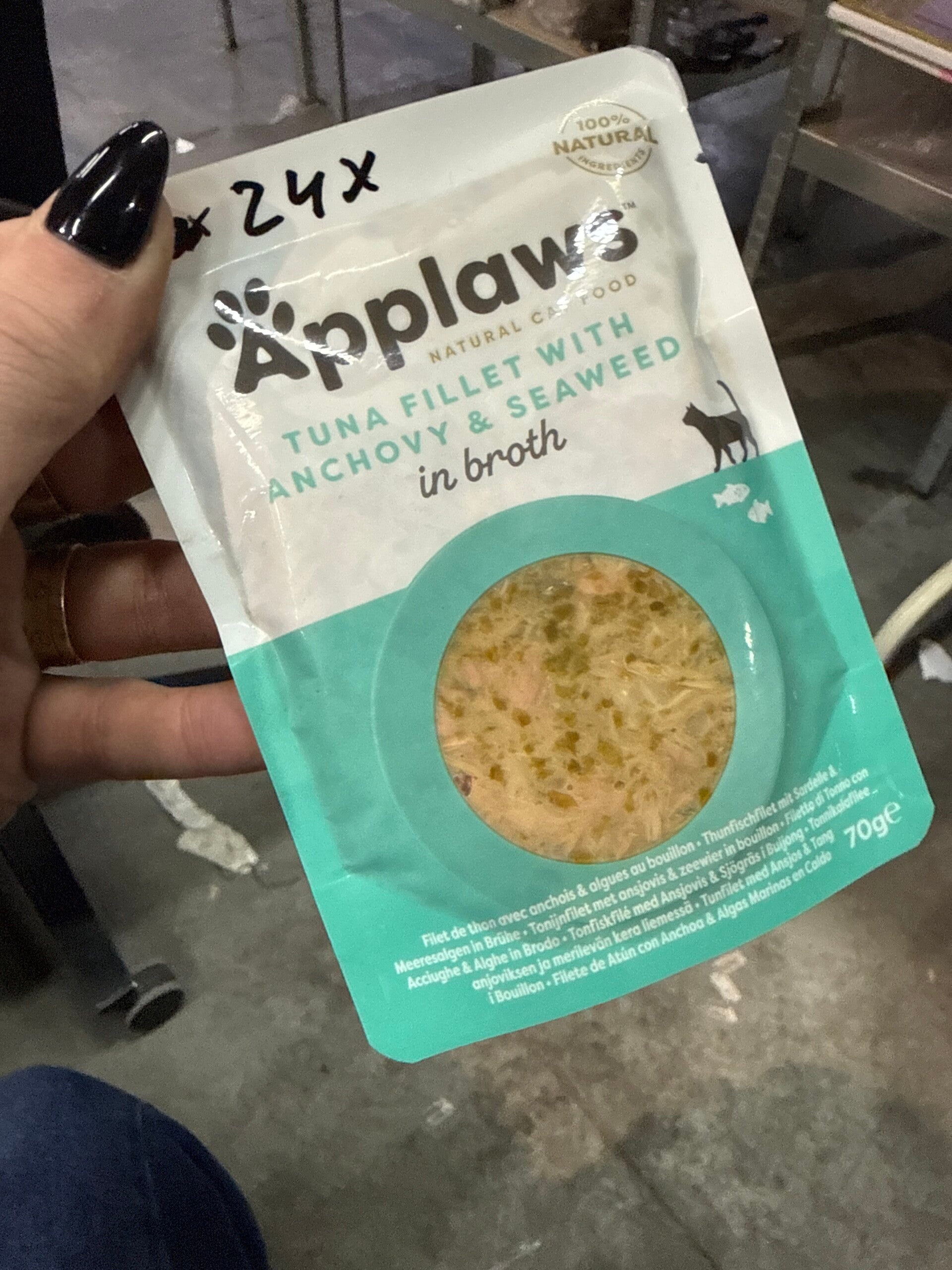 Applaws - Zakje Tuna, Anchovy, Seaweed in broth - B15.2