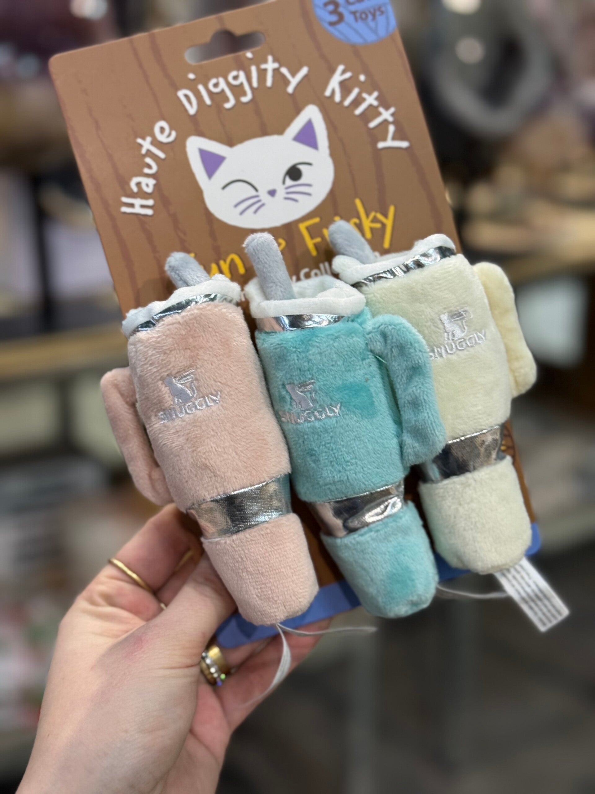 Haute Diggity Kitty - Snuggly cups - catnip