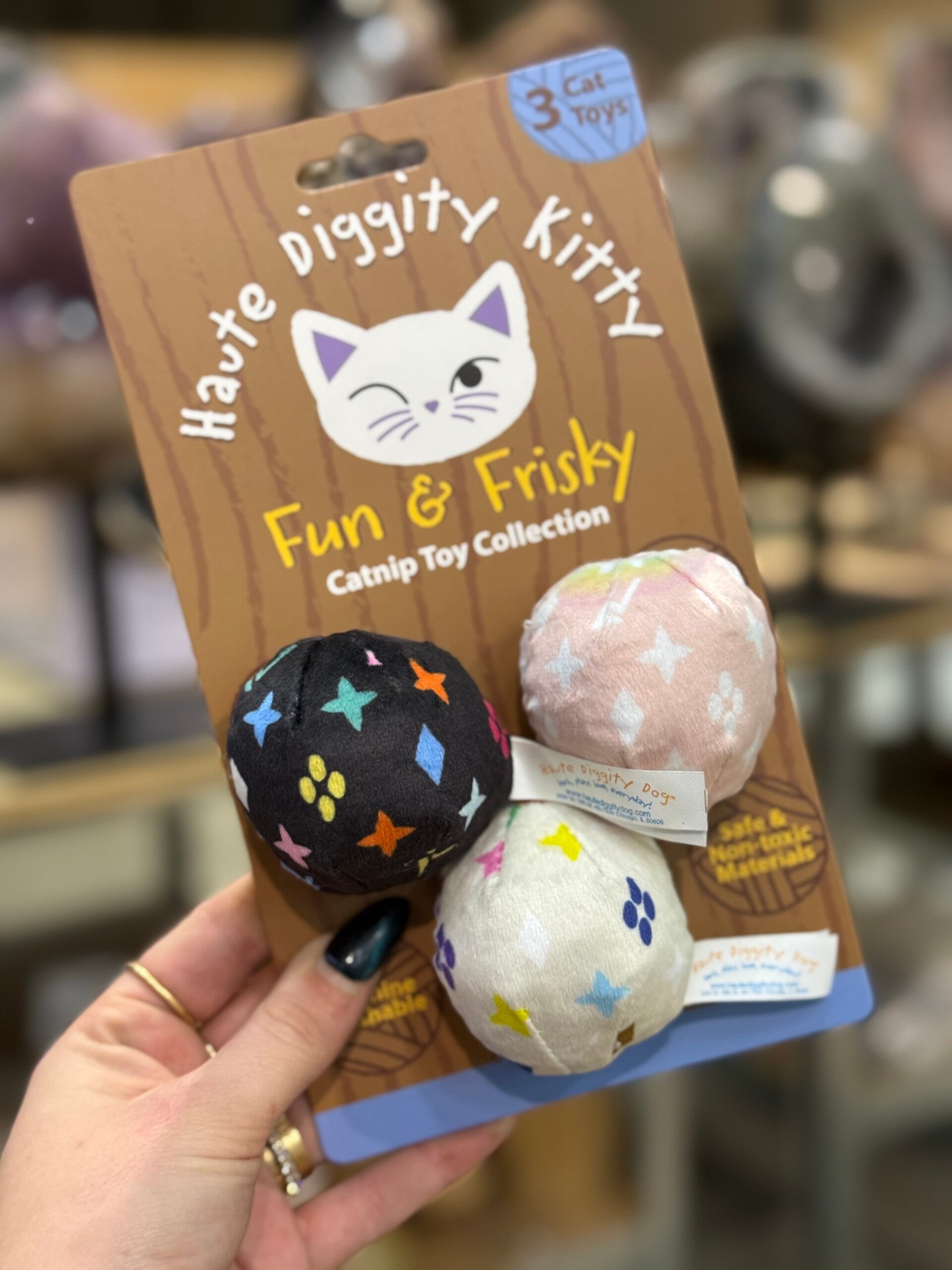 Haute Diggity Kitty - Chewy Vuitton ballen Multi - Catnip A18.3