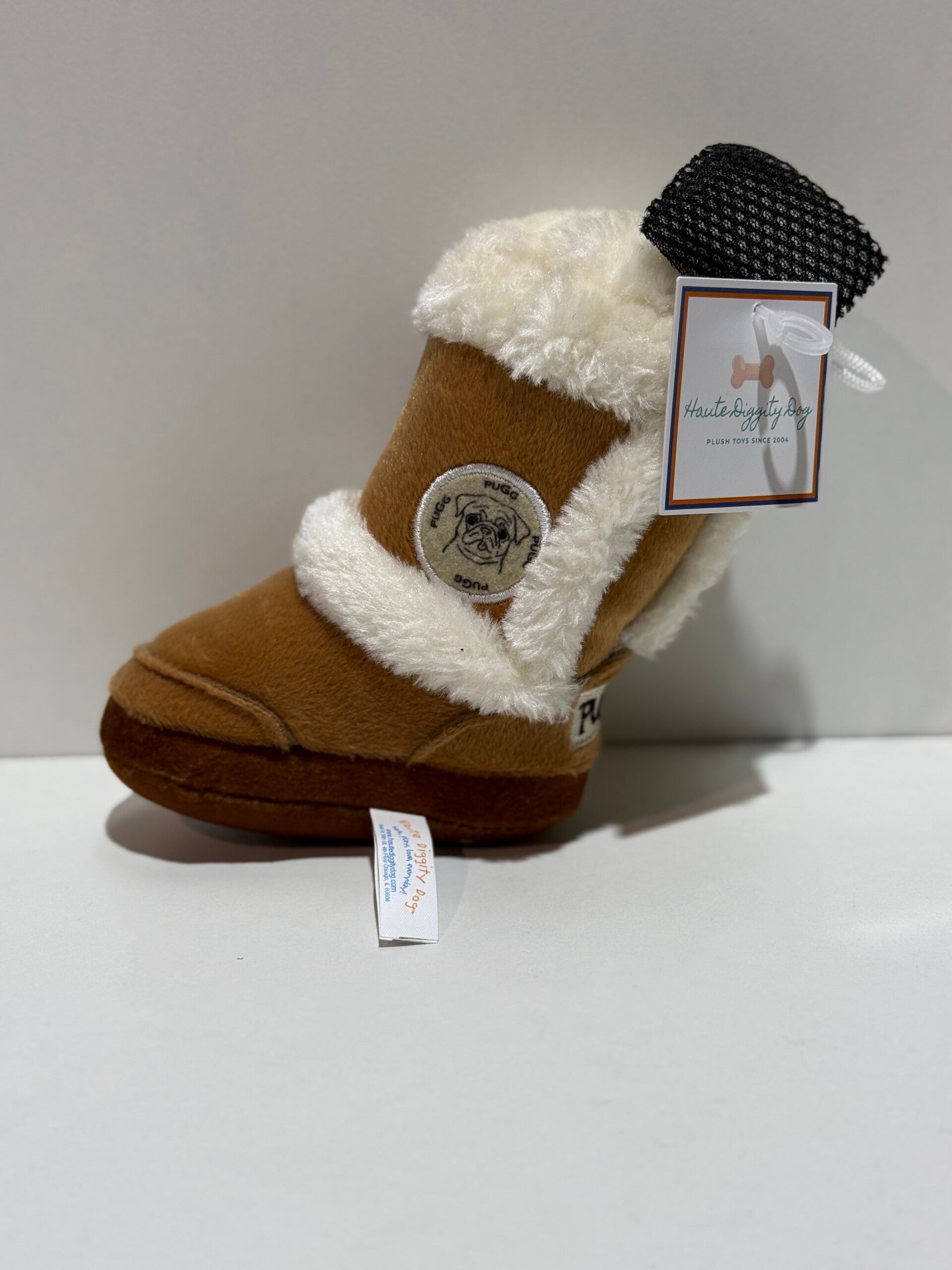 Haute Diggity Dog - Puggs A13.3