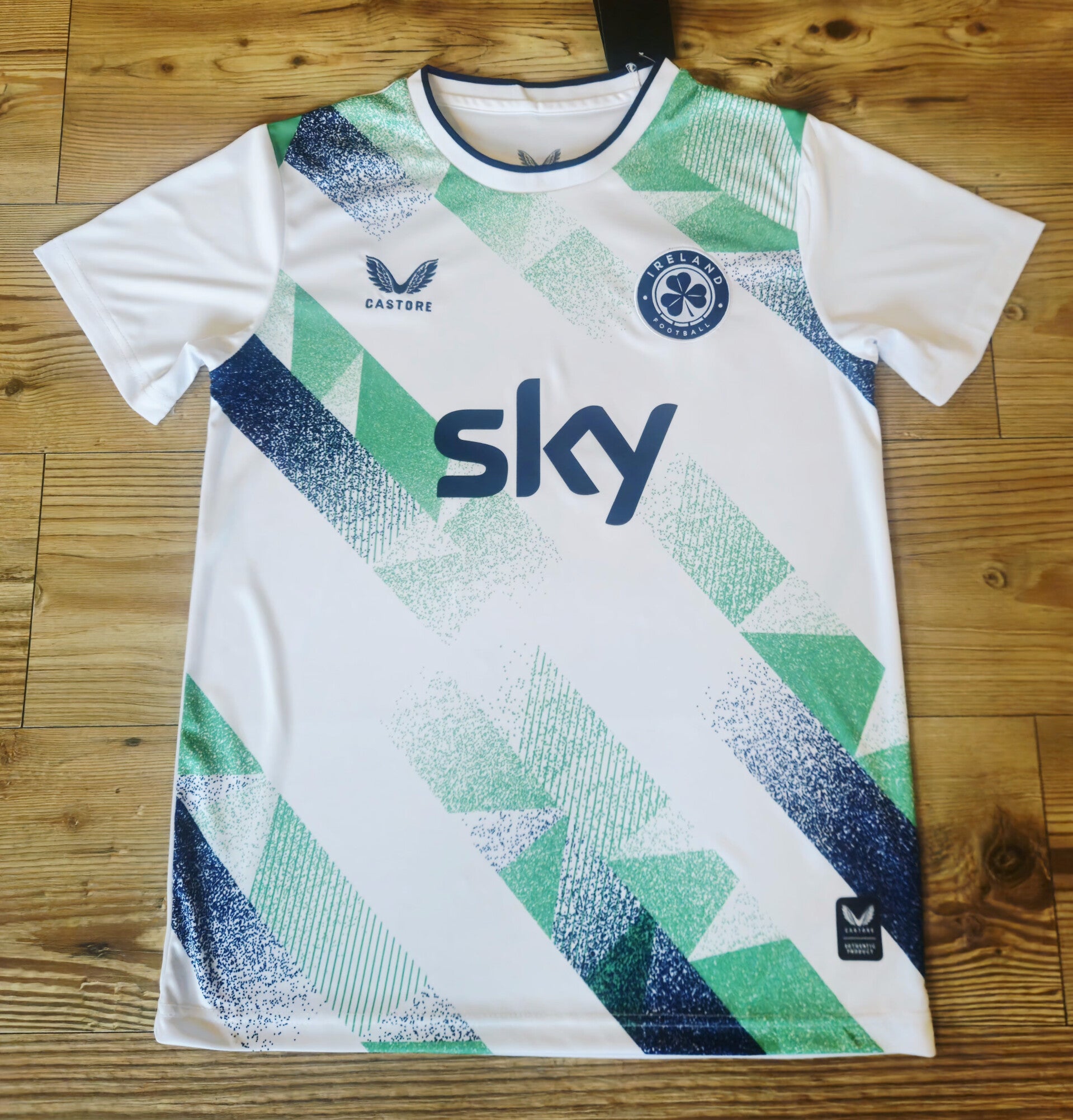 Adults Away Ireland shirt 2026