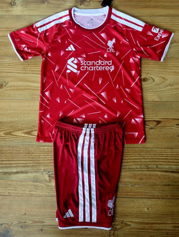 Kids Home Liverpool set/kits  26/27 season