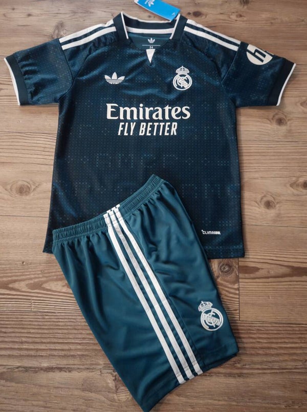 Kids Away Real Madrid sets/kits  26/27 season