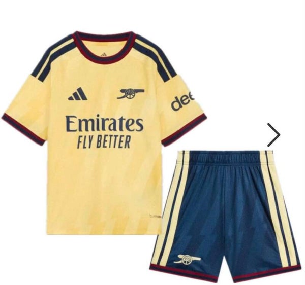 Kids Third Arsenal sets   26/27 season