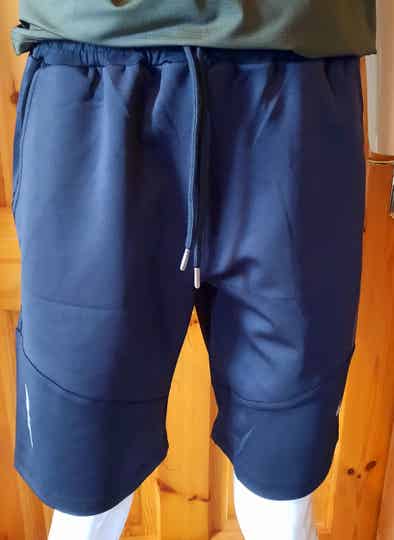 Adults Navy Nike relaxed fit shorts