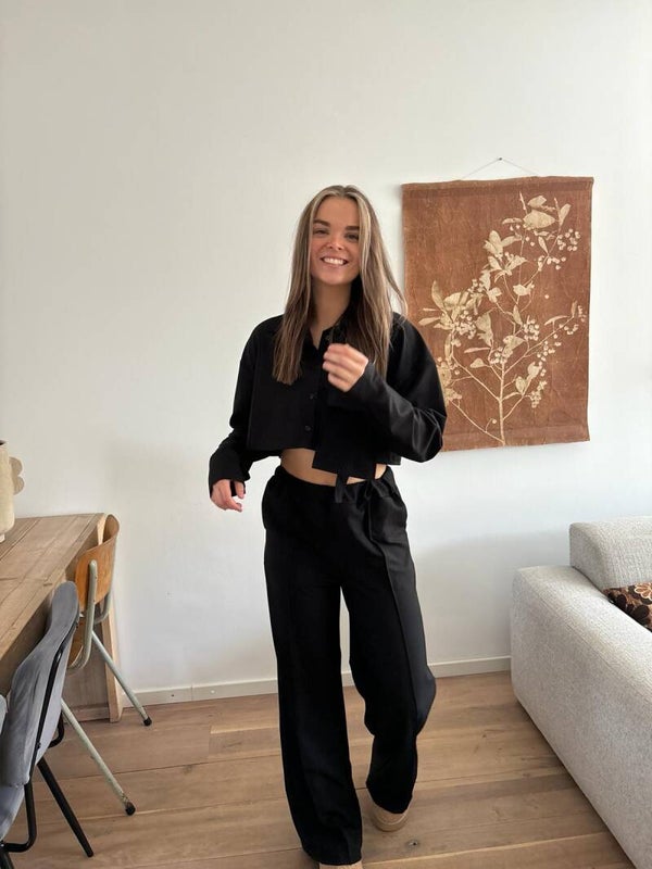 Two piece set rub black