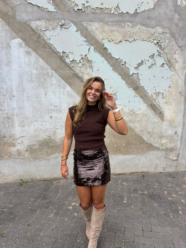 Sleeveless Mock Neck Top