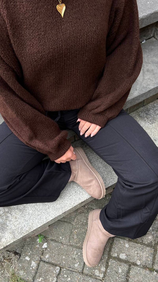 Coco Knit Sweater – Dark Chocolate