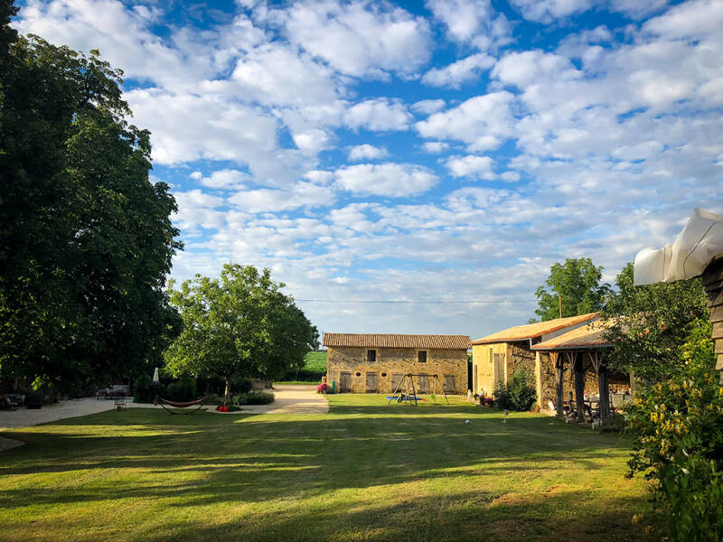 2020-07-14-lgt-entr-e-cour-2475_1024px-standard.jpg