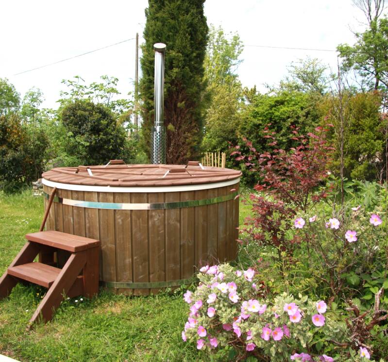 hottub-standard.jpg