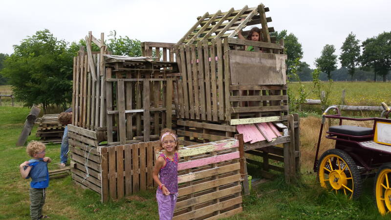 hutten-bouwen-le-douvet-standard.jpg