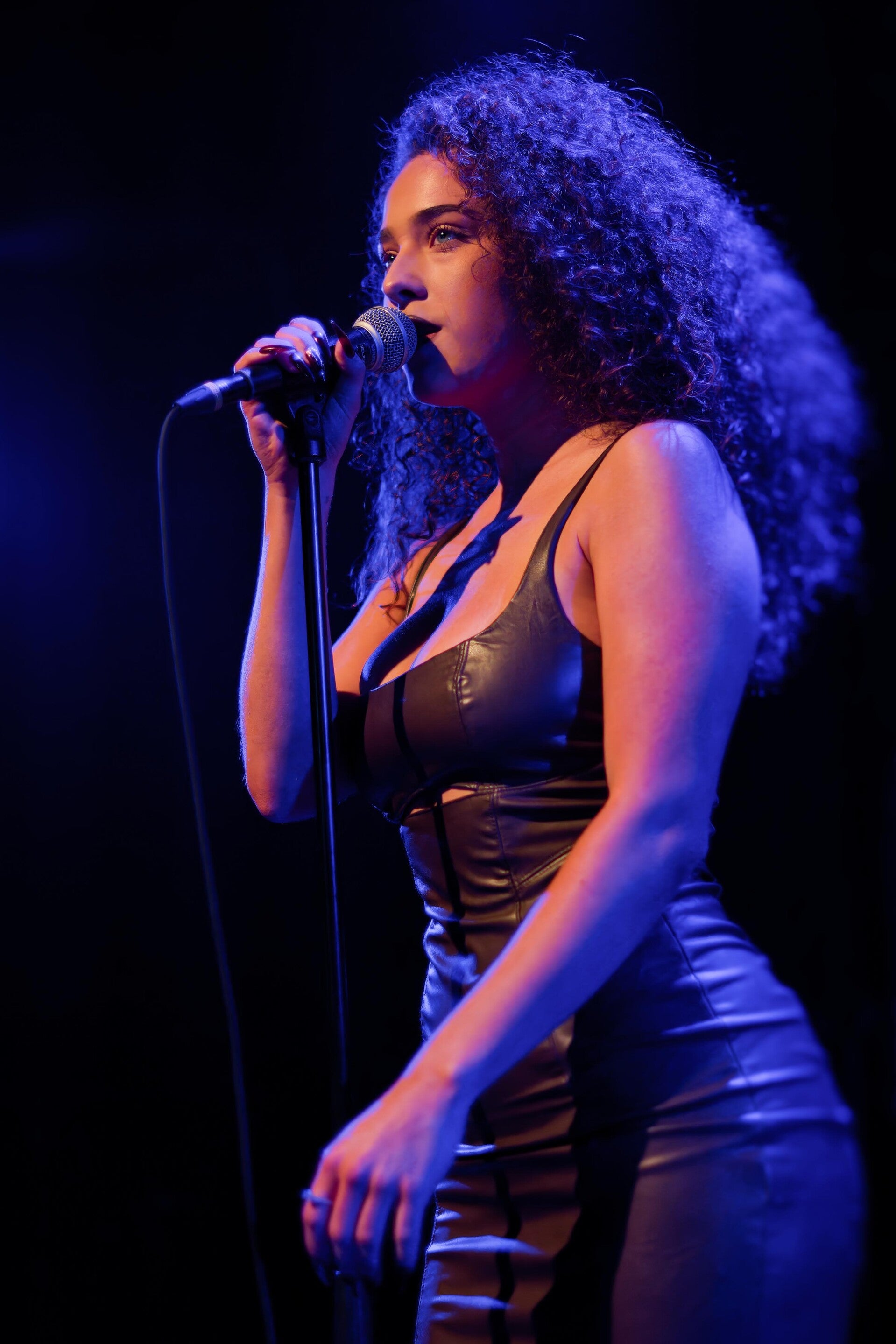 Singer Maeta performing live 