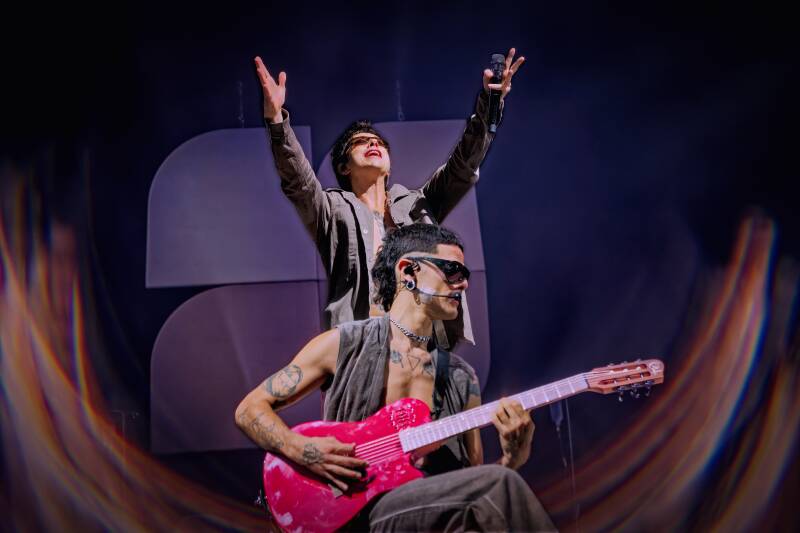 Argentinian duo Ca7riel & Paco Amoroso live in AFAS Live Amsterdam during the Free Spirits Tour 2026