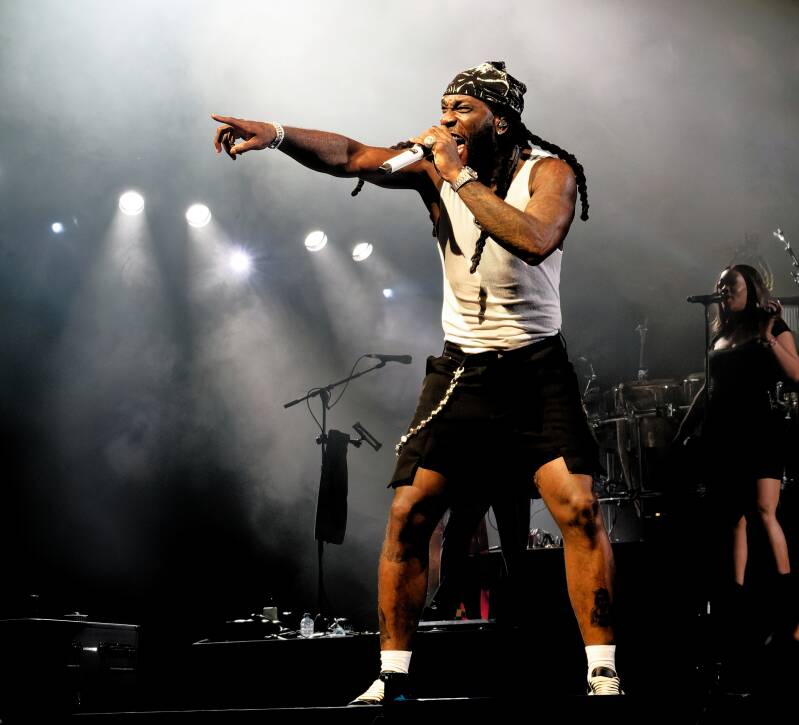 Burna Boy asked his fans to take off their shirts and wave them in the air during his live perfromance at the North Sea Jazz festival 2026