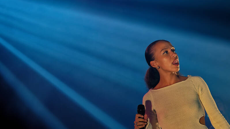 Pip Millett live at the Melkweg 