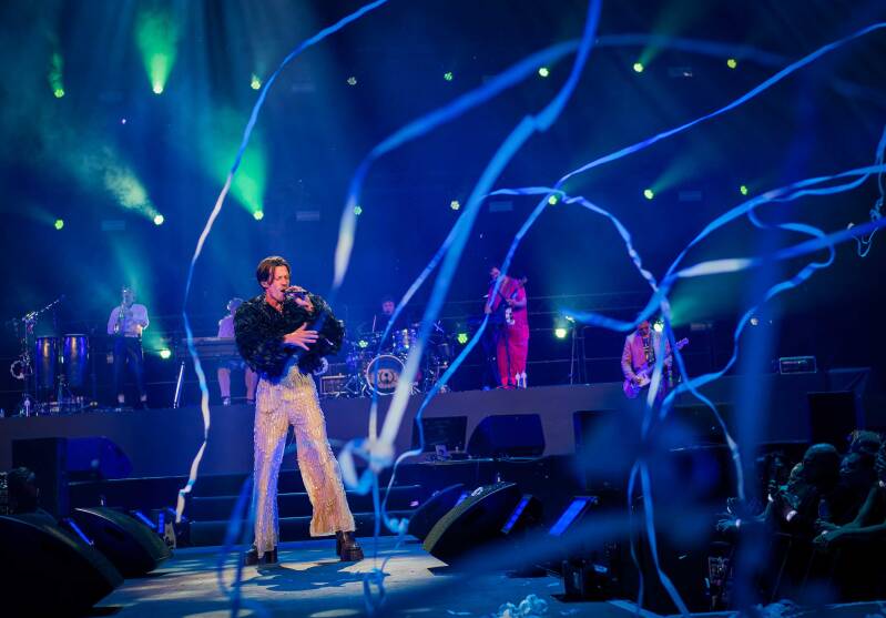 Son Mieux playing live at Ahoy Rotterdam