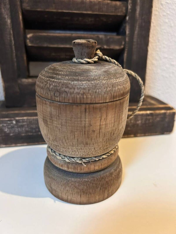 Houten potje met deksel (extra-klein)