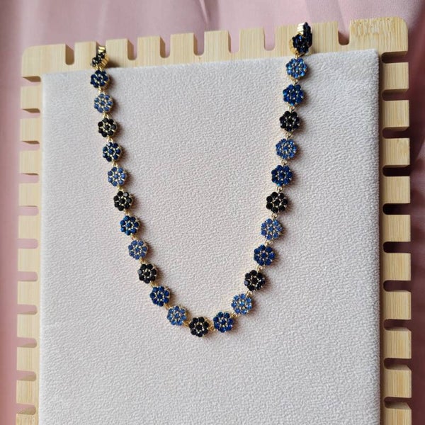 Collier Reine Isalya