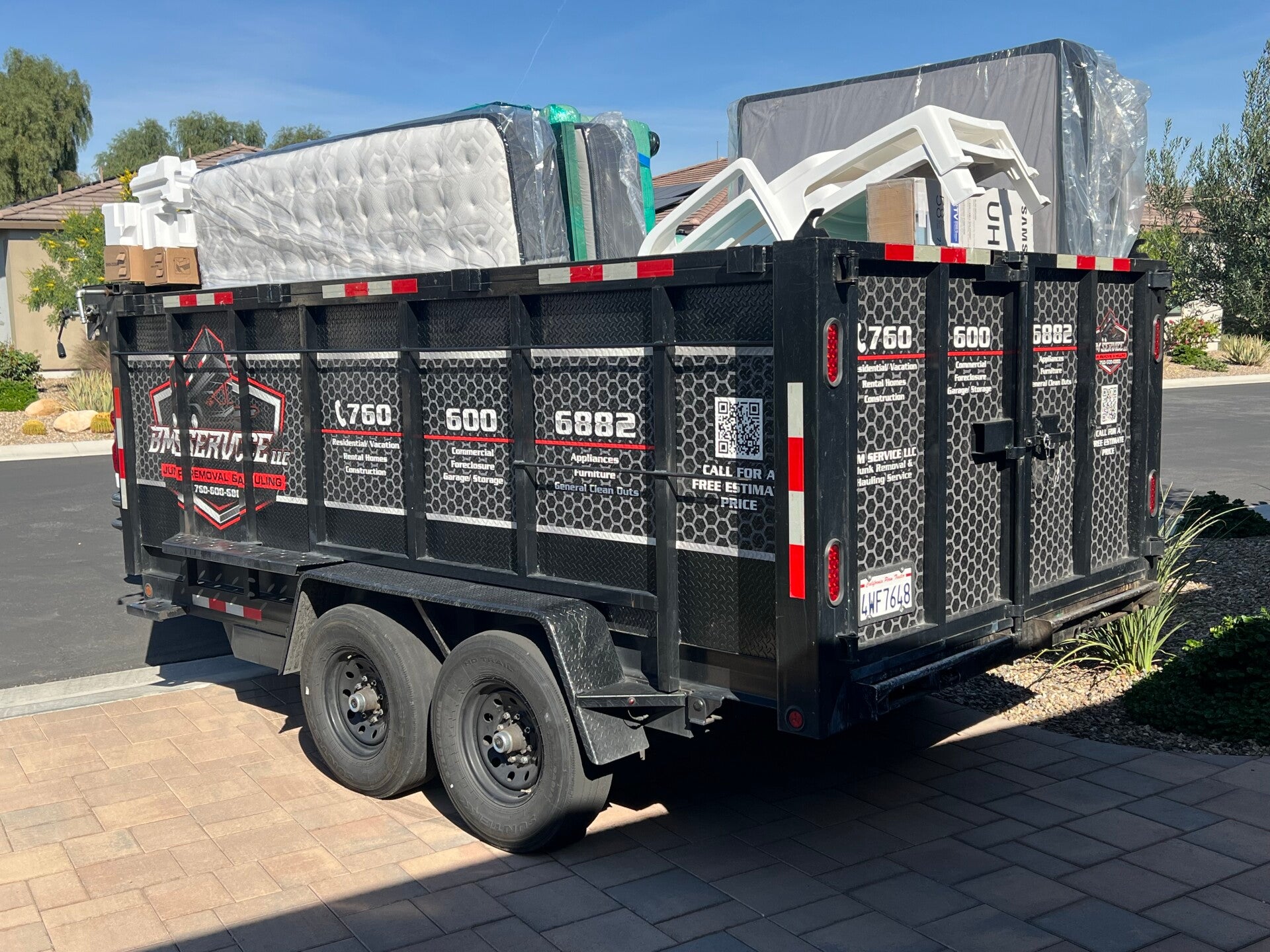 Fast, affordable junk removal by BM Service LLC. Serving Indio, La Quinta, Palm Desert & Palm Springs. Call 760-600-6882 today! https://www.junkremovalbm.com/