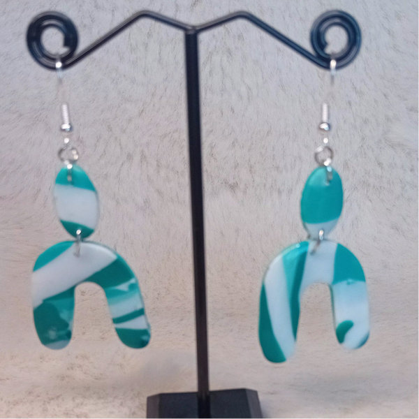 boucles d'oreilles en pâte polymère