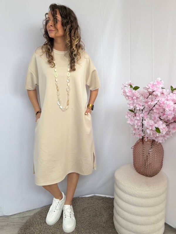 Jurk: Comfy Beige