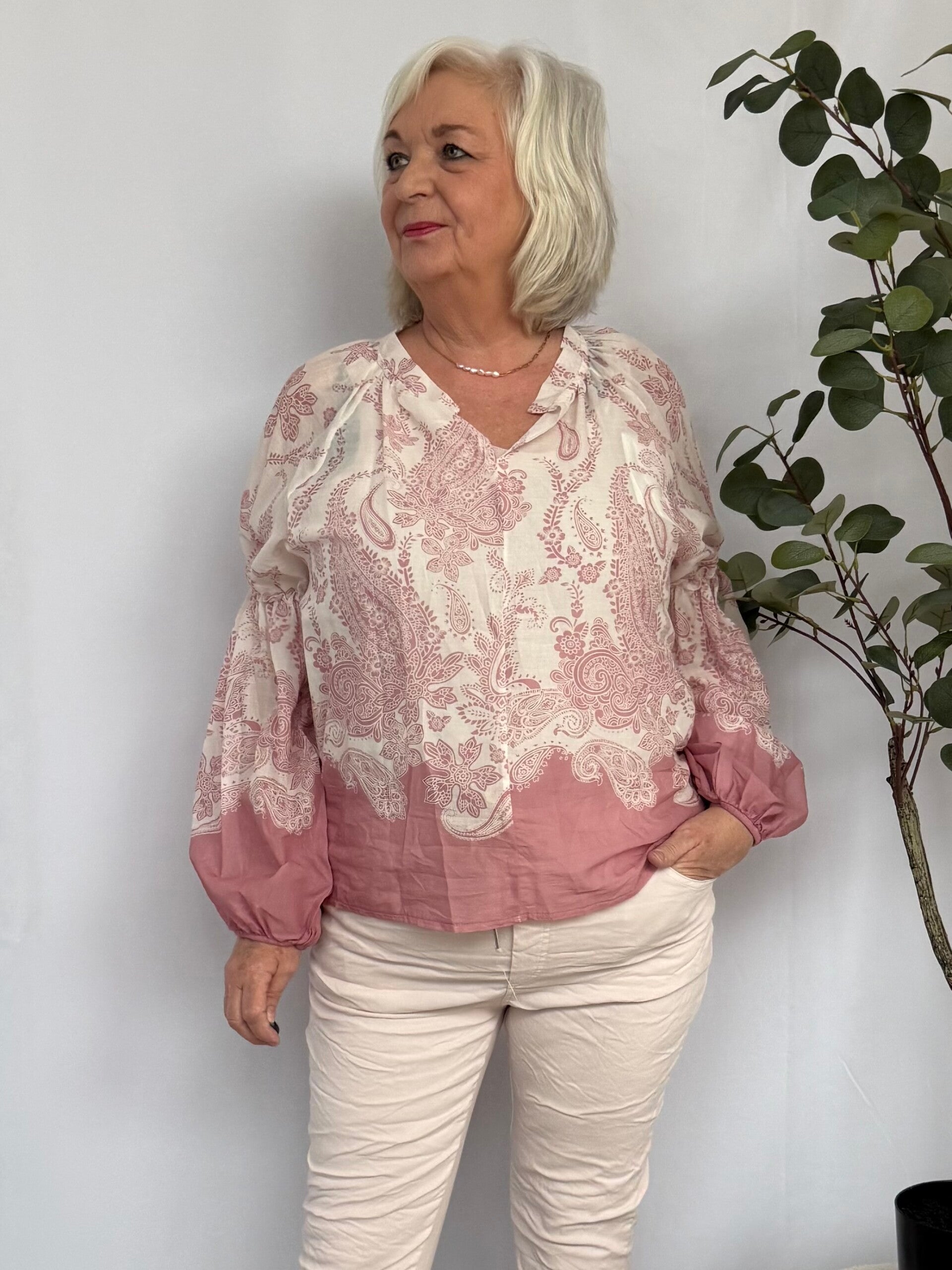 Blouse: Pofmouw Barok Roze