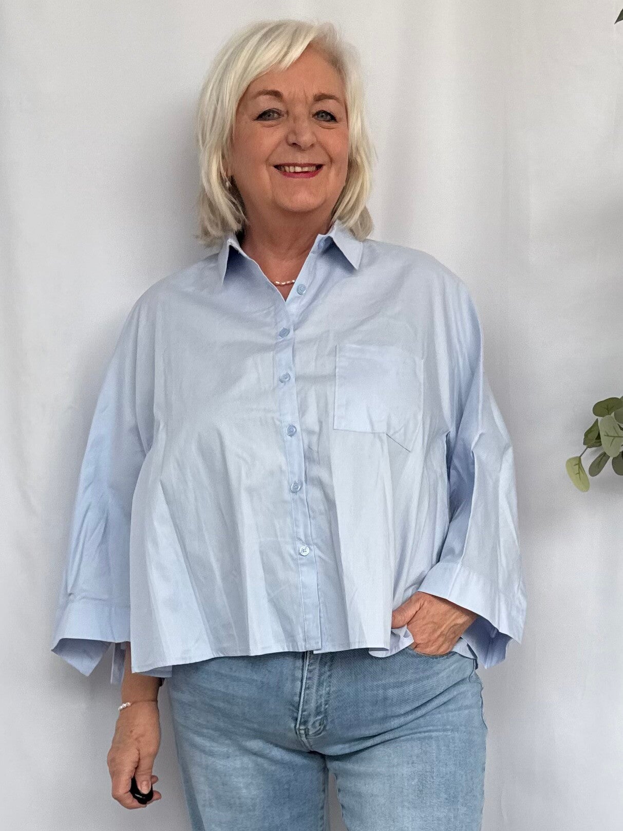Blouse: Oversized Licht Blauw