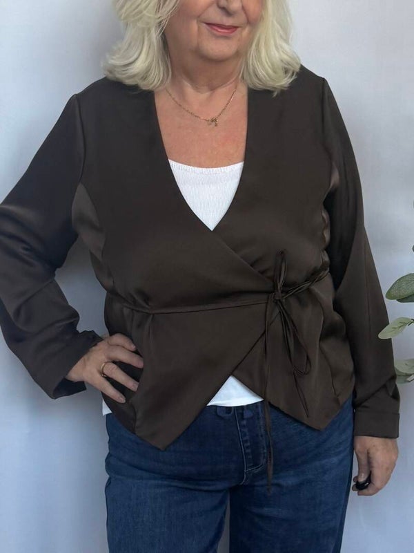 Blouse Satin Wrap Bruin