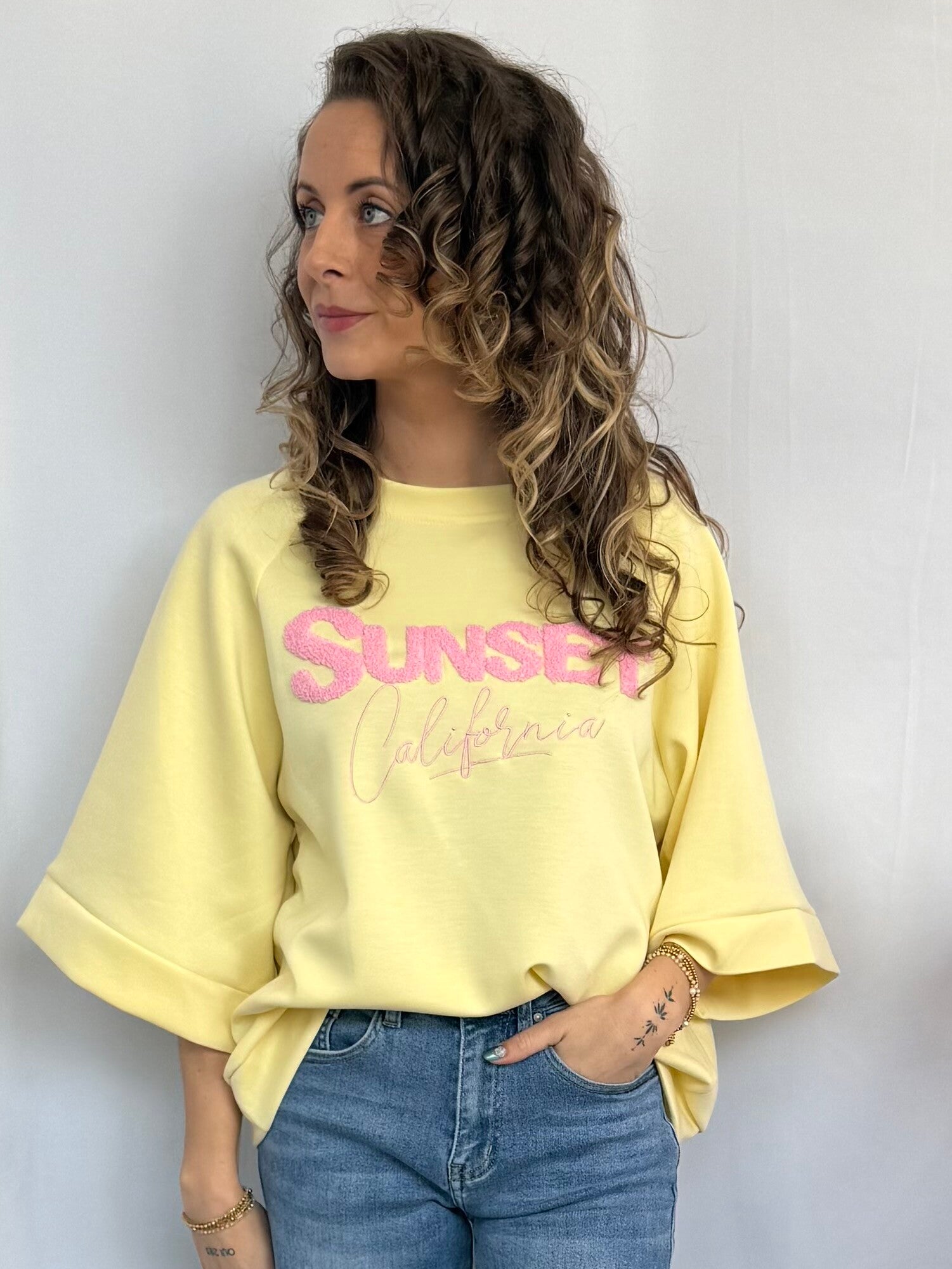 Sweater: Sunset Geel