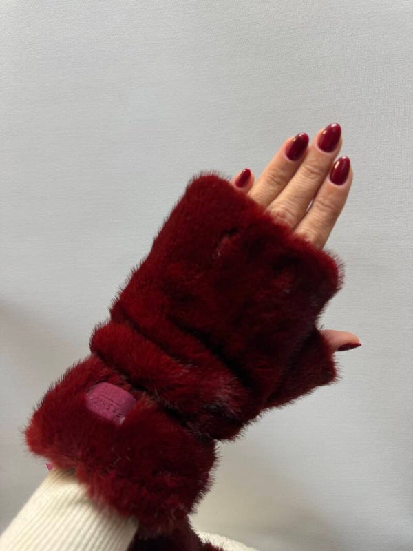 Handschoenen: Fluffy Bordeaux - Stapelkorting