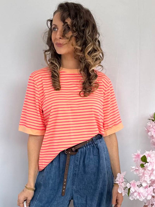 T-shirt: Streep Koraal