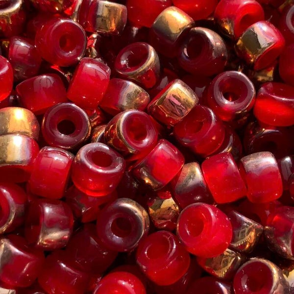 Tsjechisch glas - rood electroplated groot gat | per 30 stuks