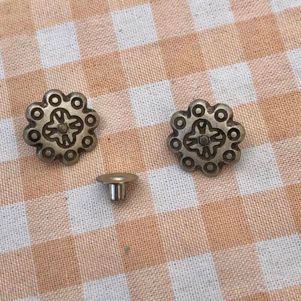 Concho/inslag - Bloem 15mm  | per stuk