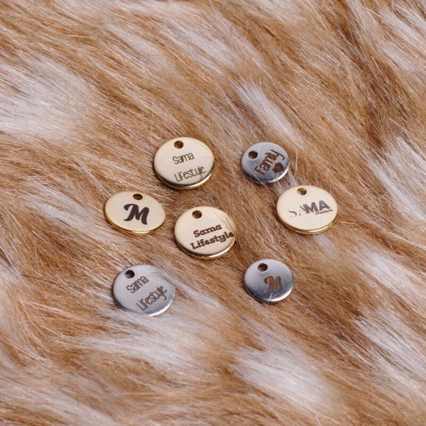 RVS Logo bedeltjes 8 of 10mm | goud en zilver kleurig