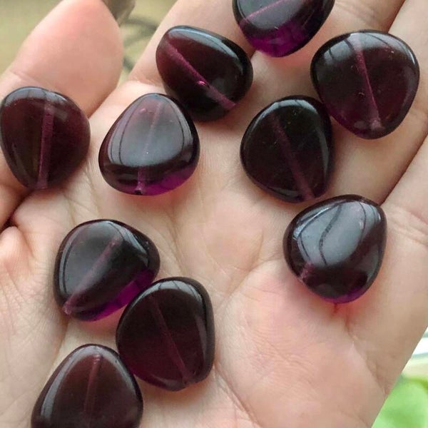 Tsjechisch glas - vrije vorm transparant paars 18mm | per 30 gram