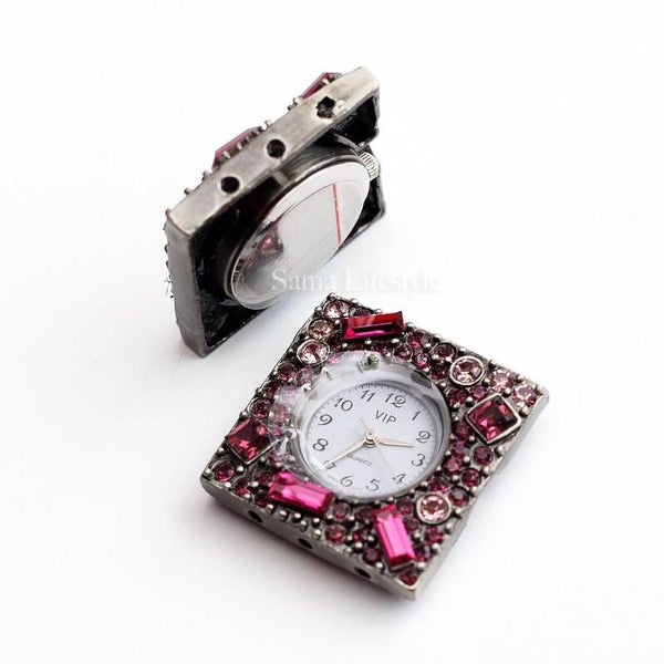 Onderdelen - klokje met roze steentjes 30mm | per stuk