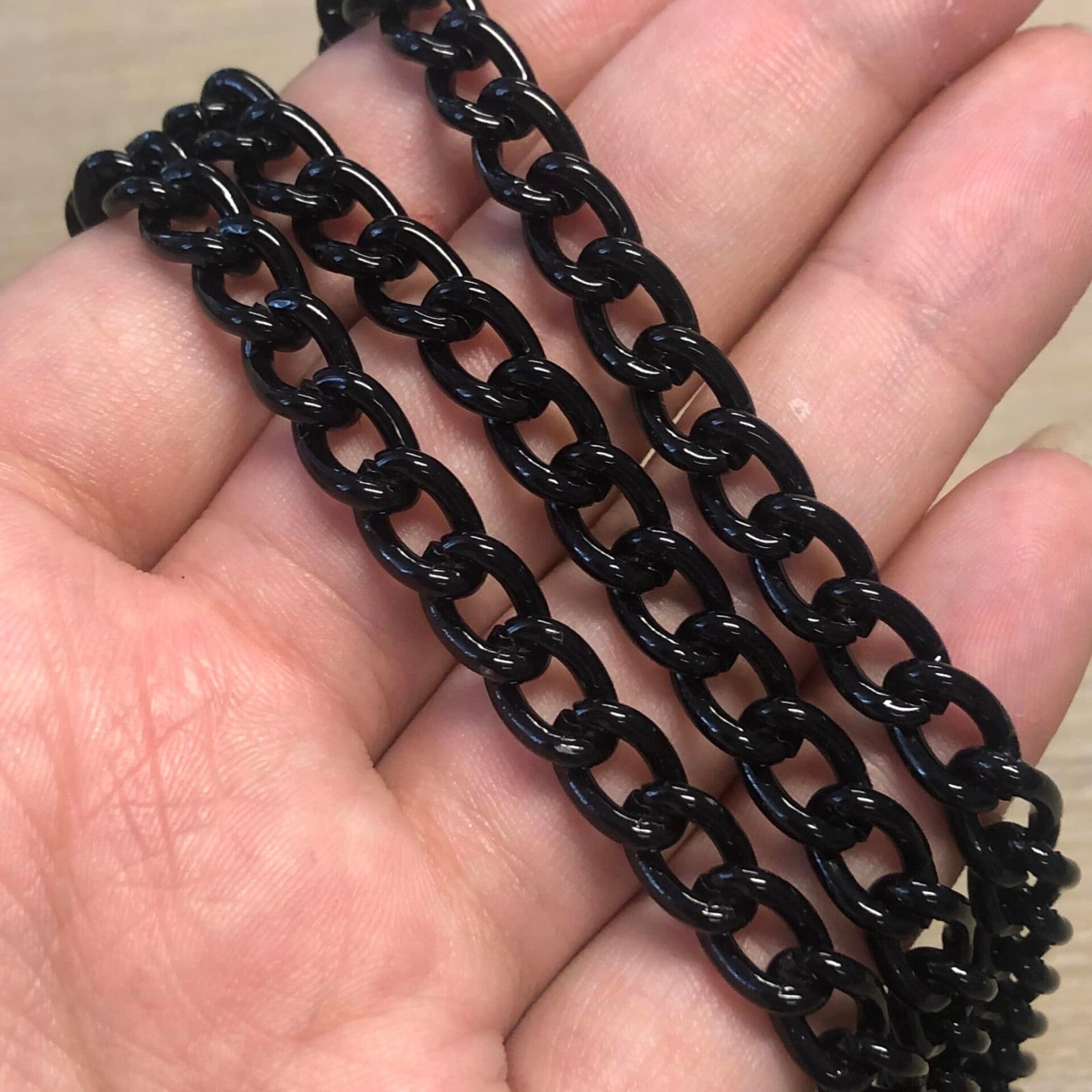 Jasseron - zwart geverfde aluminium schakel 10mm | per meter